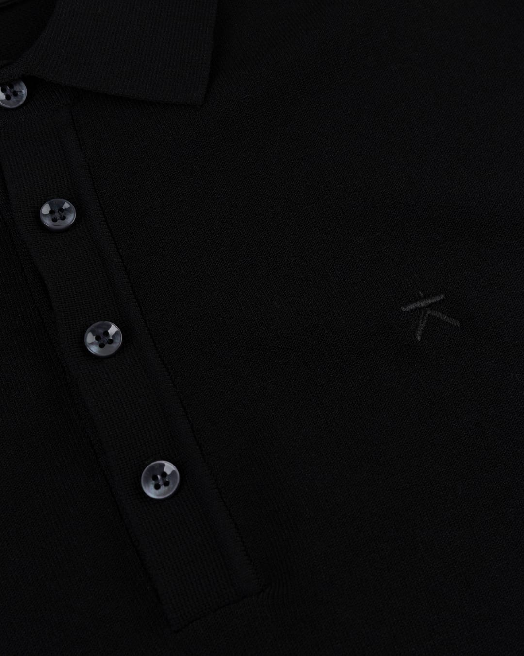 KOLLEKT Luxe DryTech Polo Trui voor heren met 3D knit details en polokraag met knoopsluiting